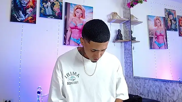 Snapshot of Liam_lee chatting on October 10, 2025, 1:12 pm Liam lee online show from October 10, 2025, 1:12 pm