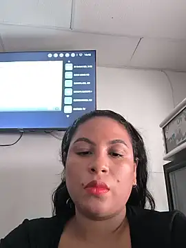 Snapshot of Francesca_ferrari chatting on July 11, 2026, 9:48 pm Francesca ferrari online show from July 11, 2026, 9:48 pm