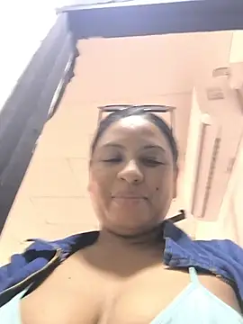Snapshot of Francesca_ferrari chatting on August 1, 2026, 6:06 pm Francesca ferrari online show from August 1, 2026, 6:06 pm
