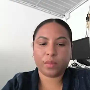 Francesca ferrari online show from February 21, 2026, 9:39 pm