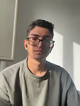 TylerWhite  online show from May 7, 2026, 4:21 pm