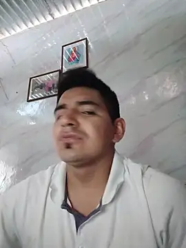 latino17 online show from March 12, 2026, 2:43 pm