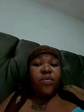 Snapshot of Mandy-101 chatting on November 23, 2025, 5:01 pm Mandy-101 online show from November 23, 2025, 5:01 pm