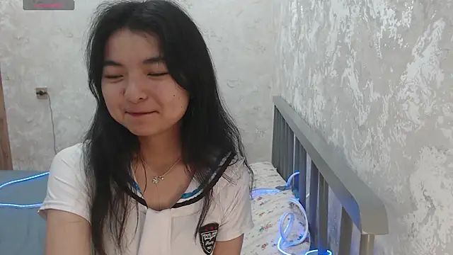 Shy Kira online show from July 1, 2026, 8:58 am