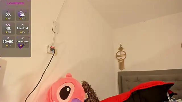 Lucianasmith69 online show from February 24, 2025, 7:09 pm