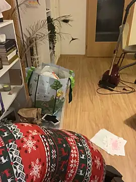 Snapshot of Off__Melonenmandy chatting on November 30, 2025, 5:14 pm Off Melonenmandy online show from November 30, 2025, 5:14 pm