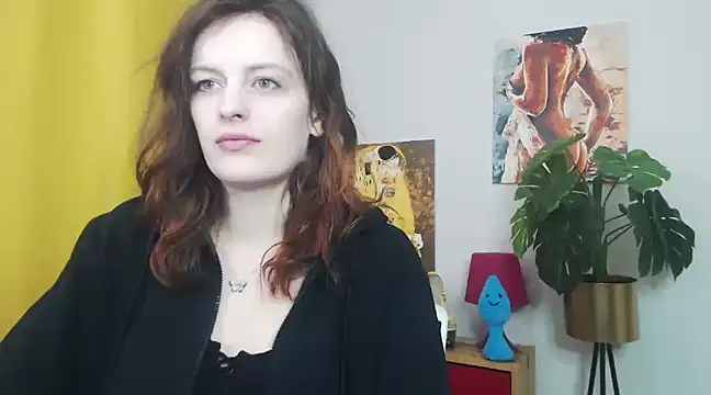 Snapshot of juicyNadine chatting on March 10, 2025, 6:16 am juicyNadine online show from March 10, 2025, 6:16 am