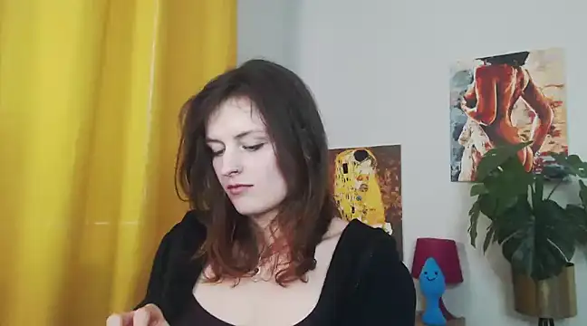 Snapshot of juicyNadine chatting on February 26, 2025, 9:22 am juicyNadine online show from February 26, 2025, 9:22 am