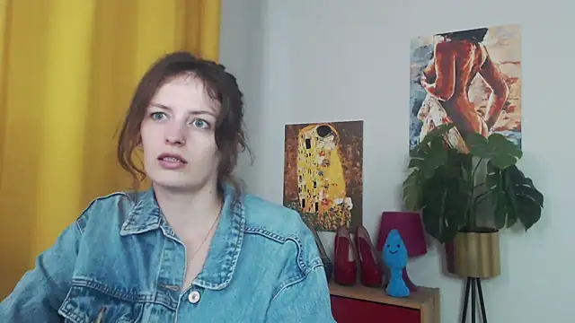 Snapshot of juicyNadine chatting on September 10, 2025, 4:44 am juicyNadine online show from September 10, 2025, 4:44 am