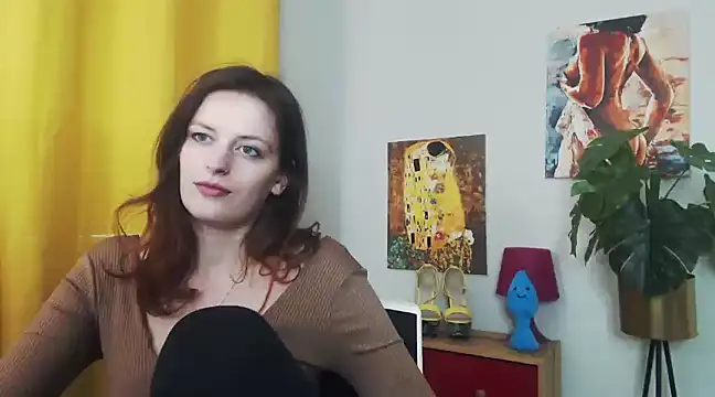 Snapshot of juicyNadine chatting on February 24, 2025, 9:21 am juicyNadine online show from February 24, 2025, 9:21 am