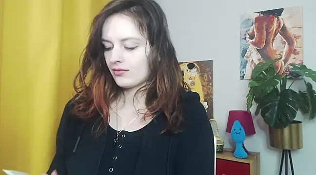 Snapshot of juicyNadine chatting on March 17, 2025, 6:18 am juicyNadine online show from March 17, 2025, 6:18 am