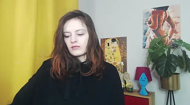 Snapshot of juicyNadine chatting on March 18, 2025, 6:17 am juicyNadine online show from March 18, 2025, 6:17 am