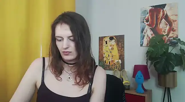 Snapshot of juicyNadine chatting on March 12, 2025, 12:26 pm juicyNadine online show from March 12, 2025, 12:26 pm