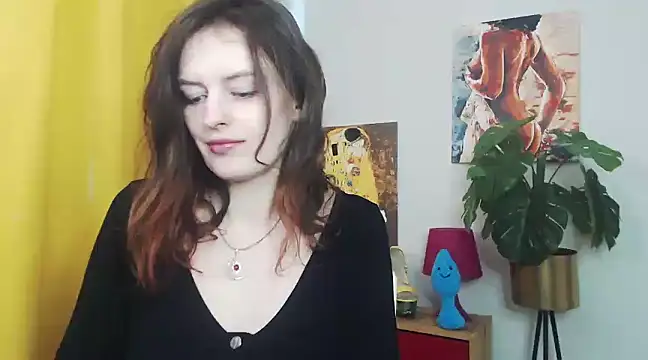 Snapshot of juicyNadine chatting on March 15, 2025, 7:20 am juicyNadine online show from March 15, 2025, 7:20 am