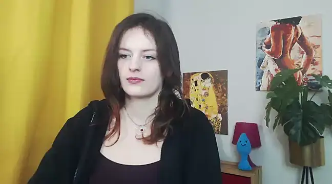 Snapshot of juicyNadine chatting on February 26, 2025, 6:19 am juicyNadine online show from February 26, 2025, 6:19 am