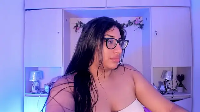 Snapshot of CANDYGABYY chatting on July 9, 2026, 7:35 pm CANDYGABYY online show from July 9, 2026, 7:35 pm