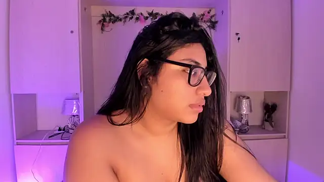 Snapshot of CANDYGABYY chatting on June 18, 2026, 8:14 pm CANDYGABYY online show from June 18, 2026, 8:14 pm