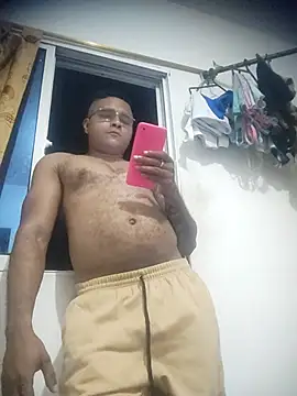 Snapshot of SaucyAffair0 chatting on April 3, 2026, 1:23 am SaucyAffair0 online show from April 3, 2026, 1:23 am