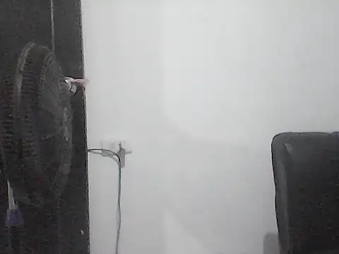 Snapshot of SaucyAffair0 chatting on May 10, 2026, 12:47 am SaucyAffair0 online show from May 10, 2026, 12:47 am