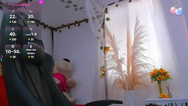 Snapshot of amira_nazer chatting on February 7, 2025, 5:18 pm amira nazer online show from February 7, 2025, 5:18 pm
