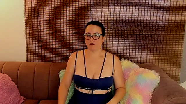 Snapshot of ariana_cross chatting on March 11, 2026, 1:38 pm ariana cross online show from March 11, 2026, 1:38 pm