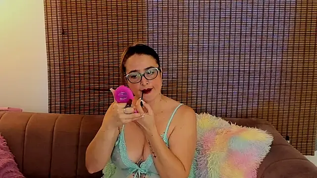 ariana cross online show from May 14, 2026, 12:02 pm