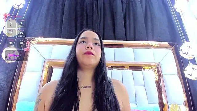 Snapshot of RileySweett chatting on June 10, 2026, 12:06 pm RileySweett online show from June 10, 2026, 12:06 pm