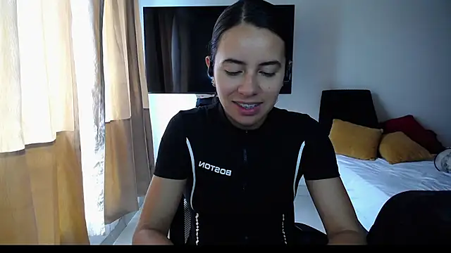 Mariam Gomezxxx online show from October 16, 2025, 6:27 pm