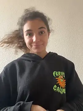 Snapshot of uniquerossie chatting on November 9, 2025, 10:08 am uniquerossie online show from November 9, 2025, 10:08 am