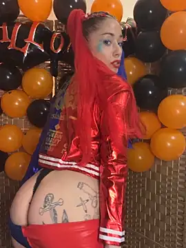 Snapshot of Chachou000 chatting on October 31, 2025, 8:16 pm Chachou000 online show from October 31, 2025, 8:16 pm