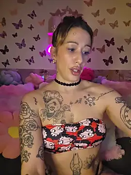 Chachou000 online show from June 25, 2026, 8:47 pm