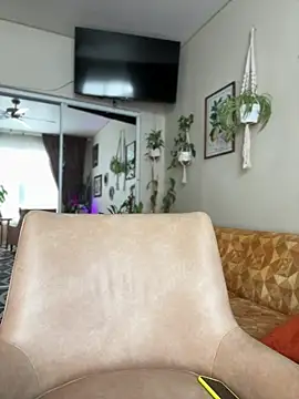 Snapshot of lexi_luv chatting on December 8, 2024, 5:22 pm lexi luv online show from December 8, 2024, 5:22 pm