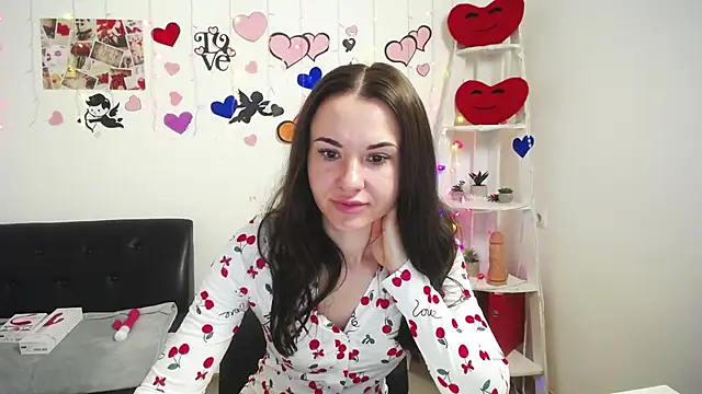 KaraCriegs online show from February 26, 2025, 6:48 pm