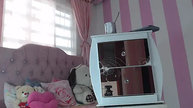 Snapshot of zaleya_mateus chatting on March 13, 2026, 4:12 pm zaleya mateus online show from March 13, 2026, 4:12 pm