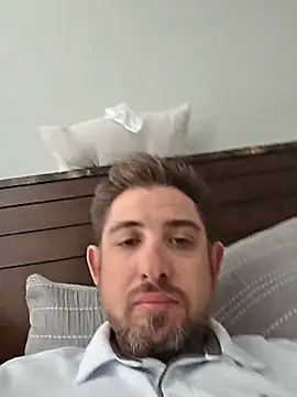 caliguy37 online show from July 11, 2026, 8:09 pm