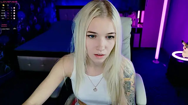 ShhhO O online show from November 3, 2025, 11:36 am