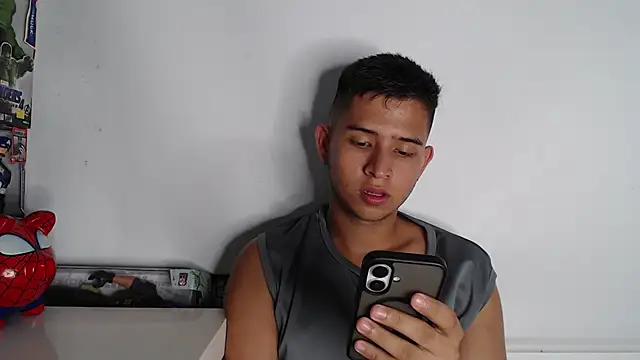 Snapshot of harold_18_ chatting on November 24, 2025, 6:52 pm harold 18 online show from November 24, 2025, 6:52 pm