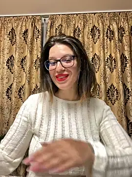 Snapshot of NadiraNoor chatting on April 28, 2026, 9:08 pm NadiraNoor online show from April 28, 2026, 9:08 pm