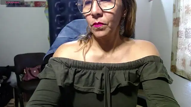 horny paty online show from March 2, 2026, 1:18 pm