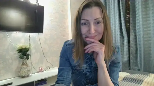 Snapshot of WindChristy chatting on December 1, 2025, 3:46 pm WindChristy online show from December 1, 2025, 3:46 pm