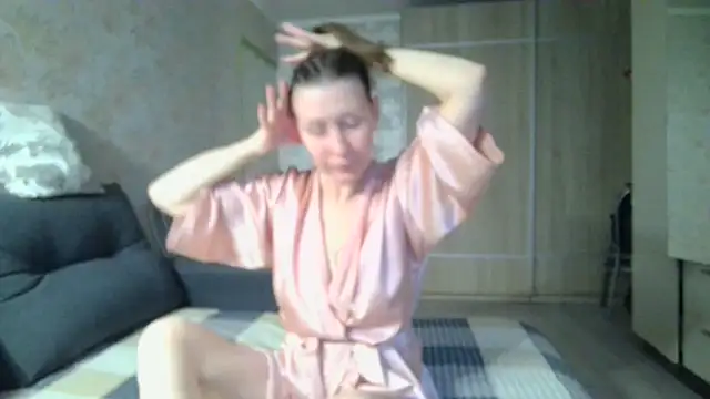 Snapshot of WindChristy chatting on December 5, 2025, 10:03 am WindChristy online show from December 5, 2025, 10:03 am