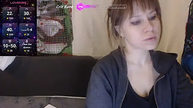 Snapshot of GinaAngelina chatting on April 19, 2026, 8:44 pm GinaAngelina online show from April 19, 2026, 8:44 pm