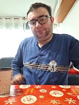 Snapshot of Javier_bear chatting on March 6, 2026, 9:59 am Javier bear online show from March 6, 2026, 9:59 am