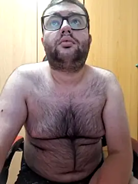 Snapshot of Javier_bear chatting on June 14, 2026, 9:16 pm Javier bear online show from June 14, 2026, 9:16 pm