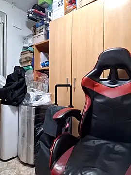 Snapshot of Javier_bear chatting on March 3, 2026, 2:13 pm Javier bear online show from March 3, 2026, 2:13 pm