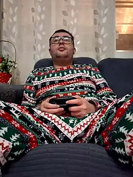 Snapshot of Javier_bear chatting on February 16, 2026, 10:18 pm Javier bear online show from February 16, 2026, 10:18 pm