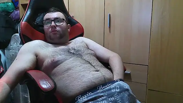 Javier bear online show from April 25, 2026, 9:01 am