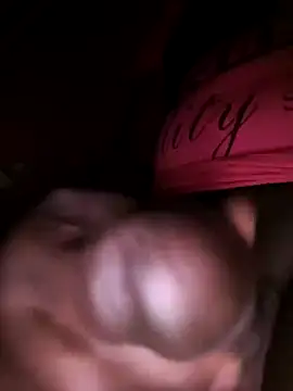 Kingkongding47 online show from March 4, 2026, 5:04 am