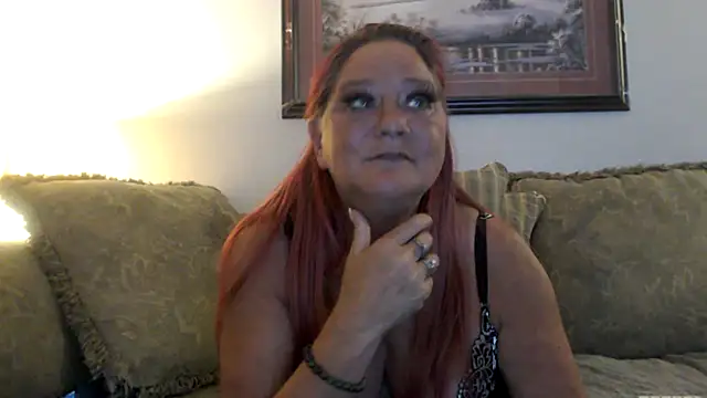 Snapshot of LexxiLeeds chatting on November 5, 2025, 11:13 am LexxiLeeds online show from November 5, 2025, 11:13 am