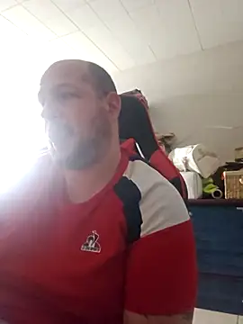 Snapshot of destructeur6 chatting on December 15, 2025, 1:17 pm destructeur6 online show from December 15, 2025, 1:17 pm